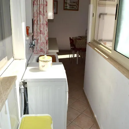 Sabi Con Balcone Ampio Ed Abitabile A San Foca