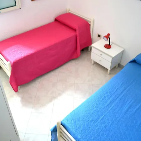 Holiday home Sabi Con Balcone Ampio Ed Abitabile A *