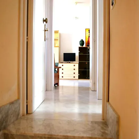 Sabi Con Balcone Ampio Ed Abitabile A * San Foca