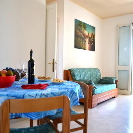 Holiday home Sabi Con Balcone Ampio Ed Abitabile A *